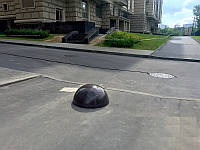 Напівсфера антипарковна бетонна 600х320 мм. чорний колір.