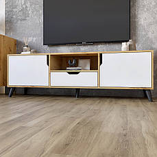 Тумба під телевізор з чорними ніжками М-ЗОН Борн 1600 Дуб Артизан/Німфея Альба (білий) PREMIUM