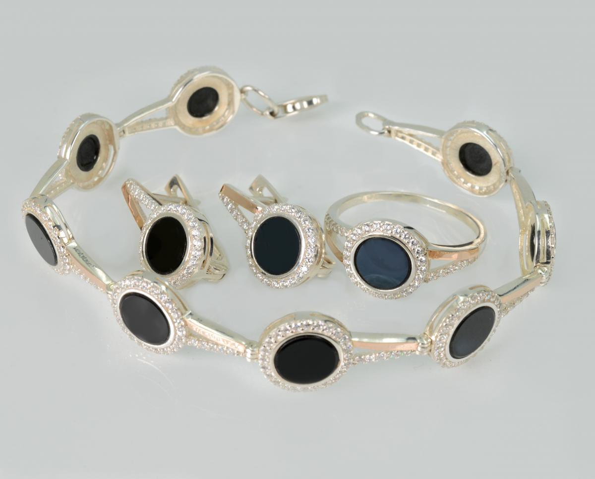 Срібний набір(браслет, сережки,каблучка) з оніксом, фото 1