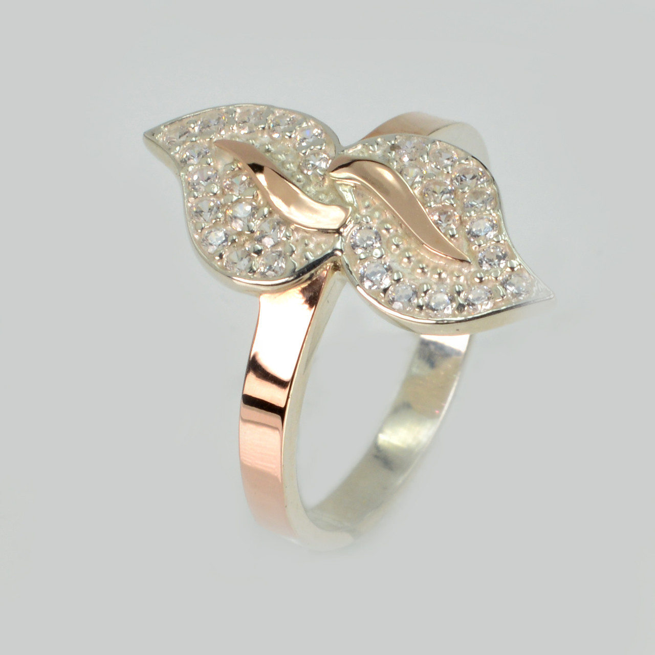 Срібна каблучка з золотими пластинками і фіанітами, фото 1