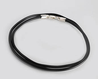 Шнурок з каучука 3мм с срібним замком