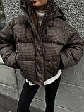 Жіночий зимовий пуховик у стилі оверсайз із капюшоном, фото 3