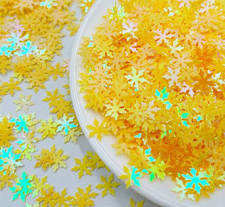 Паєтки / «Сніжинки» / Упаковка 20гр ≈ 2950шт / 9мм / Насичено-жовтий / Голограма