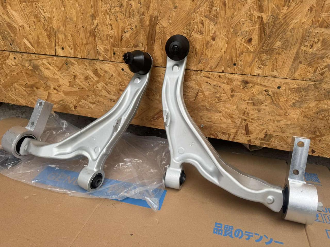 Важіль підвіски перед  Acura MDX 07-13 Лівий Правий  51360-STX-A07, фото 1