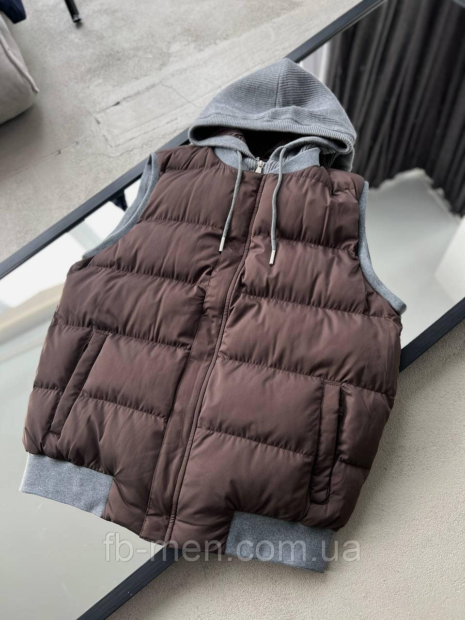 Жилет чоловічий Brunello Cucinelli з капюшоном молочний цвіт люкс, фото 1