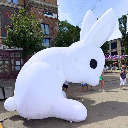 Надувний арт-об’єкт для івентів заєць 3,2 метра, фото 1