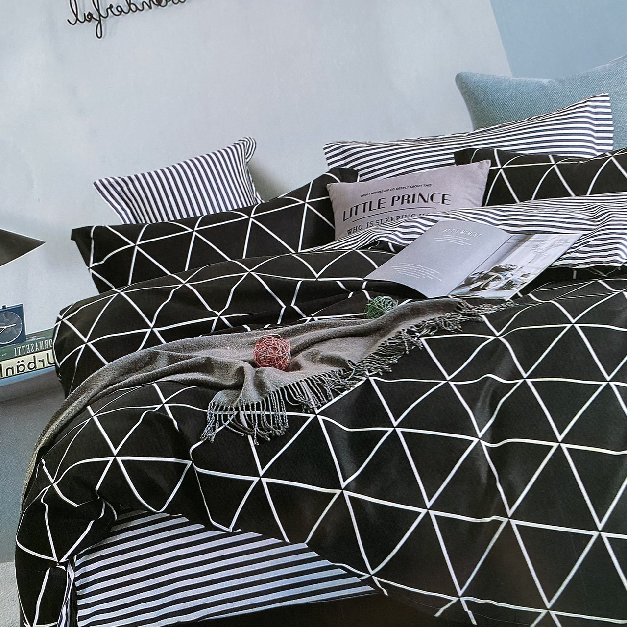 Постільна білизна Двоспальний розмір, простирадло на гумці 160х200+20см., фото 1