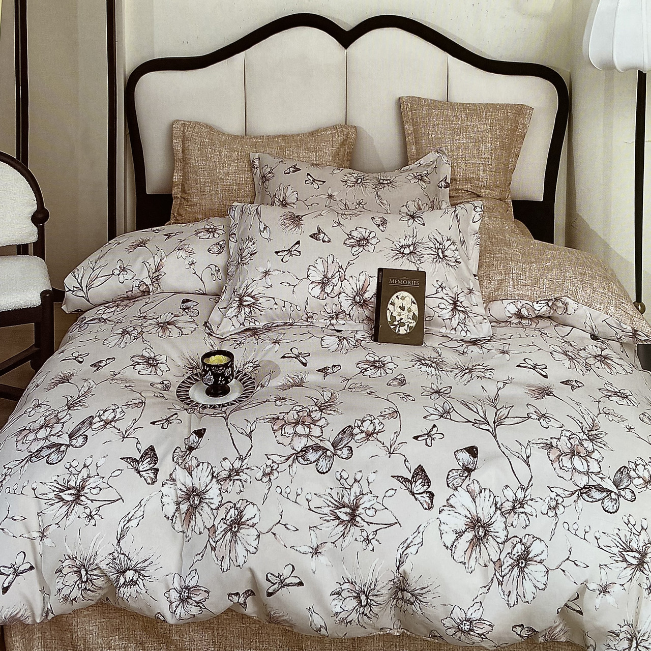 Постільна білизна Сімейний комплект з простирадлом на гумці з фланелі два підодіяльника, фото 1