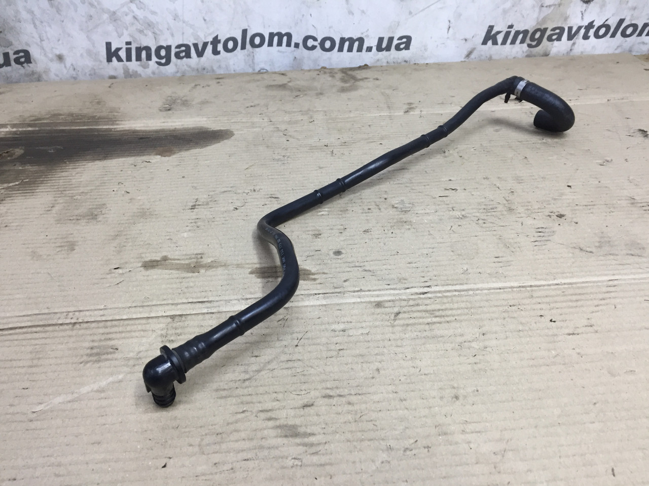 Вакуумна трубка Audi Q7 4L 06E133773DD, фото 1