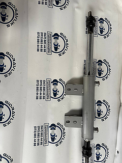 Гідроциліндр кермовий двосторонній під дозатор МТЗ, ЮМЗ, Т-40 ГЦ 63.40.215 (хід штока 215 мм, кришка під різьбу)