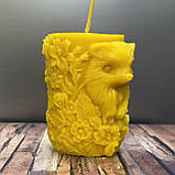 Воскова Свічка на подарунок Їжачок у Квітах з натурального бджолиного воску 95х65 мм, фото 5