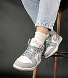 Зимові сірі шкіряні жіночі кросівки Nike Air Jordan 1 Сірі на хутрі, фото 10