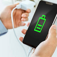 Зарядний пристрій з захистом — як він рятує ваші гаджети