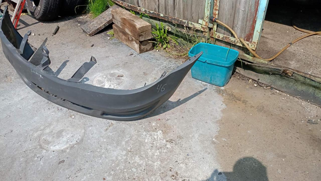 Вітаю зацікавлених на авто розборці Чемпіон !!!<br />
 Предметом оголошення є&nbsp;Бампер Передній Renault Dacia Logan MCV 2008-2013 8200748275<br />
 Фактичний стан на фото. Гарантія 14 днів на встановлення та перевірку<br />
 Висилаємо по всій Україні по передоплаті на транспортні витрати!<br />
 Наявність та асортимент на складі постійно змінюються.<br />
 Точні деталі уточняйте по телефону +380973363743 — фото 2