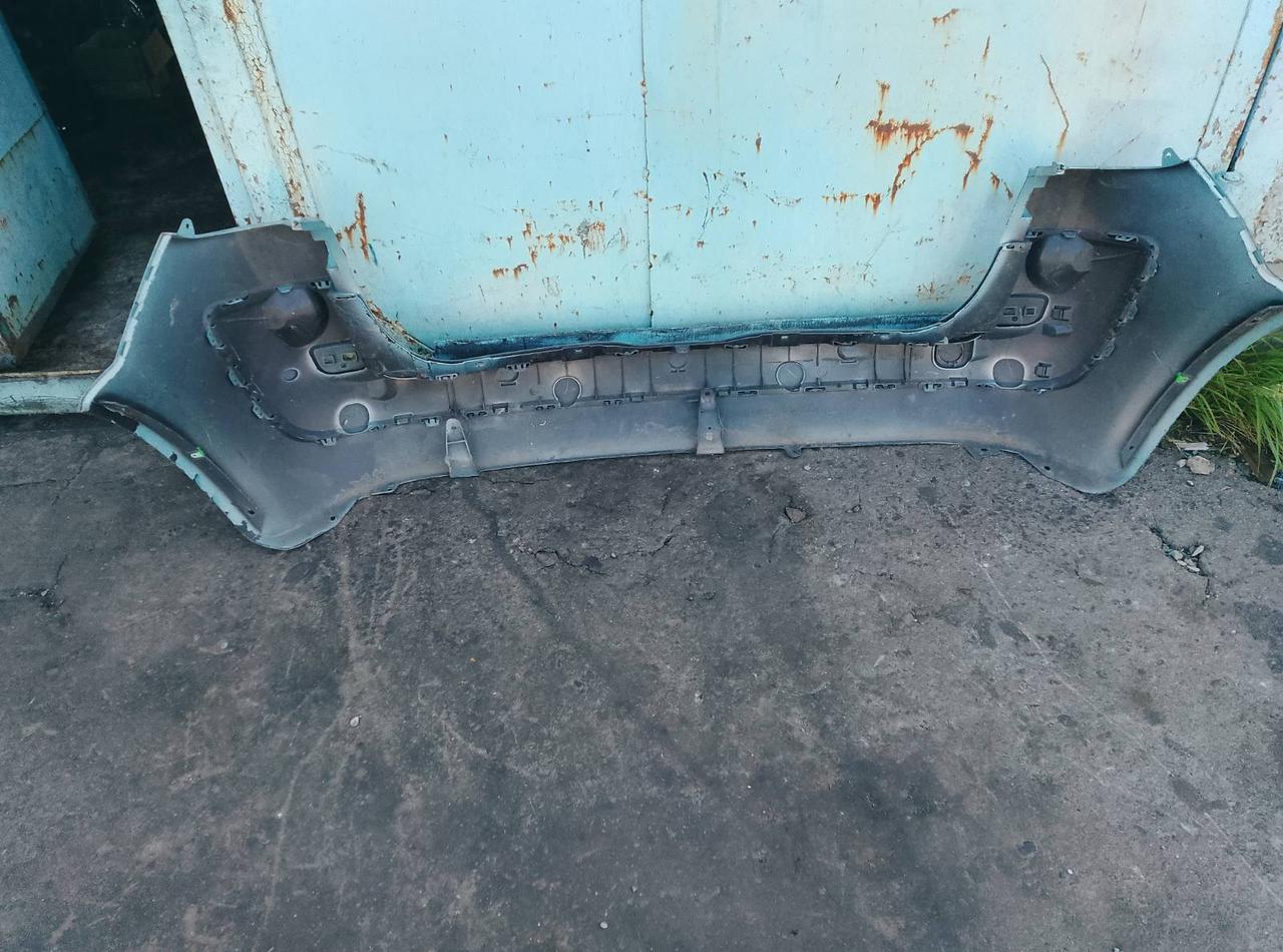 Вітаю зацікавлених на авто розборці Чемпіон !!!<br />
 Предметом оголошення є&nbsp;Бампер Задній Renault Scenic II 2 2003-2006 8200141081&nbsp;<br />
 Фактичний стан на фото. Гарантія 14 днів на встановлення та перевірку<br />
 Висилаємо по всій Україні по передоплаті на транспортні витрати!<br />
 Наявність та асортимент на складі постійно змінюються.<br />
 Точні деталі уточняйте по телефону +380973363743 — фото 5