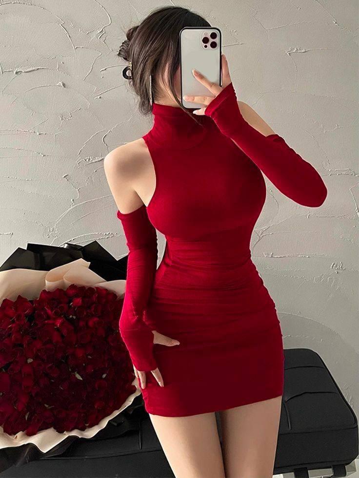 Жіноча сукня зі зйомними рукавами Модель: 1486-590 Колір: чорний, червоний, фото 1