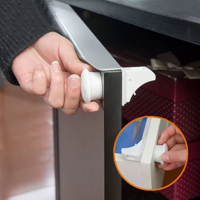 Магнітний замок від дітей для дверей шаф, тумбочок, ящиків KINGNEED CLS01 комплект 4 замки й 1 ключ