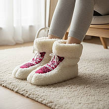 102 Чуні із овчини на гумовій підошві з вишивкою