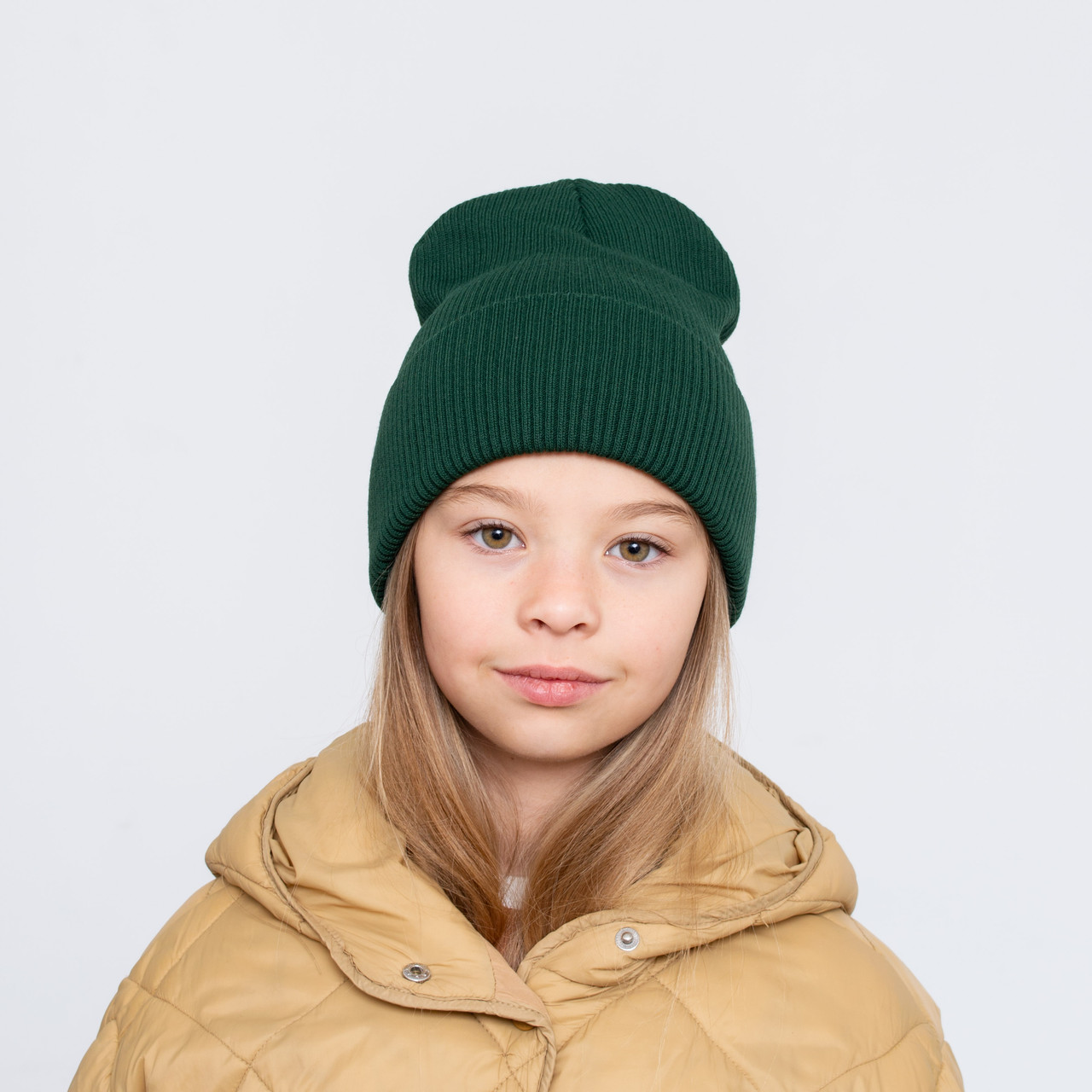 Шапка "Резінка База" з відворотом зелений