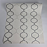 Шпалери вінілові на флізеліні 0.53 × 10.05 м Marburg 57840, бежеві з сіро-сріблястою абстракцією для спальні, вітальні, коридору, фото 2