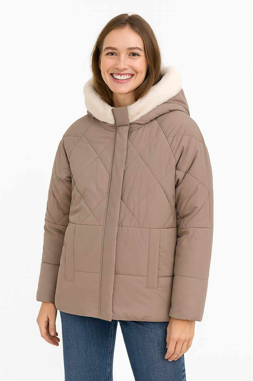 Жіноча зимова куртка з капюшоном та м’яким хутром бежева (5286), фото 1