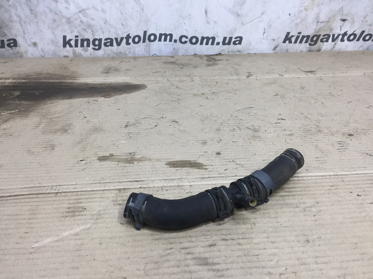 Патрубок охолодження Audi Q7 4L 7L8122073F, фото 1