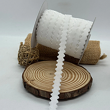 Оксамитова стрічка в'юнок 1см біла