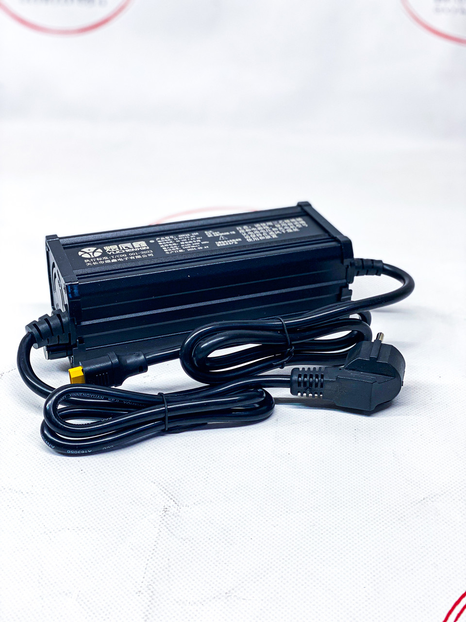 Зарядний пристрій  з регулюванням струму 48v 2-10А, фото 1