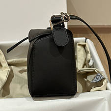 Жіноча чорна шкіряна сумка Loewe Puzzle Edge лоєве пазл, фото 2