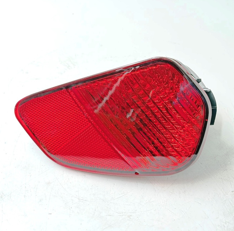 Ліхтар задній протитуманний лівий, Q-FIX Q372-0104, OEM 8337A137, Аутлендер III