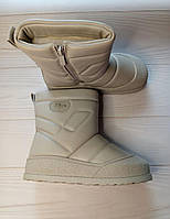 Зимние сапоги угги подростковые 
Внутри 60% натуральный мех 
Верх экокожа 
 
33р, 34р,
35р,  37р