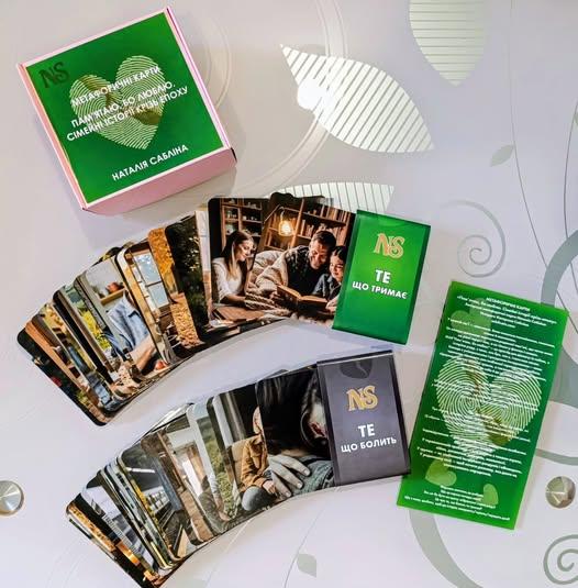 Метафоричні карти «Пам'ятаю, бо люблю. Сімейні історії крізь епоху». Наталія Сабліна, фото 1