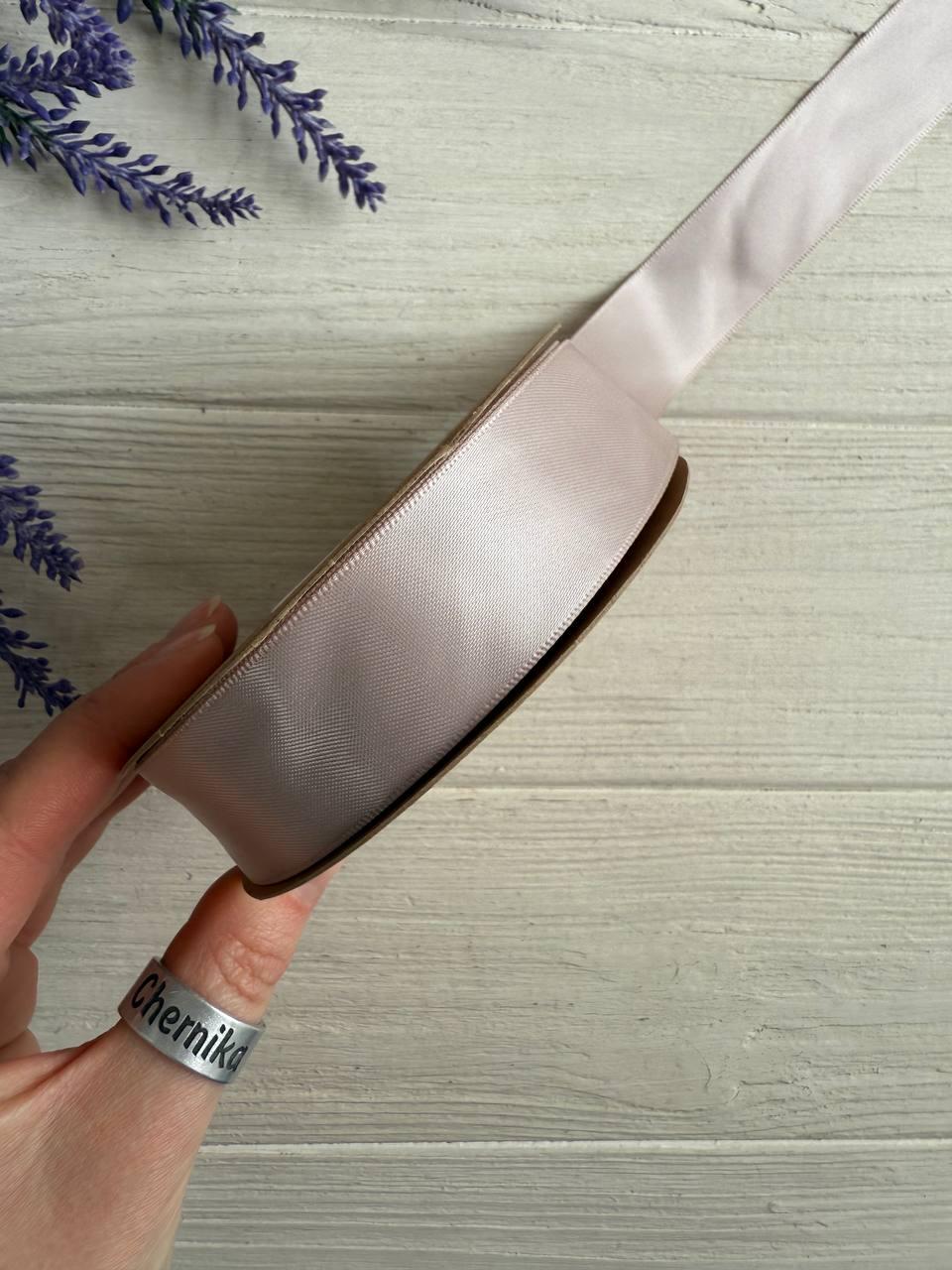 Атлас двохсторонній 2,5 см, какао 22.5 метри