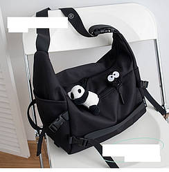 Містка полотняна сумка-месенджер чорна із м`яким ведмедиком та кемедним оком в комплекті