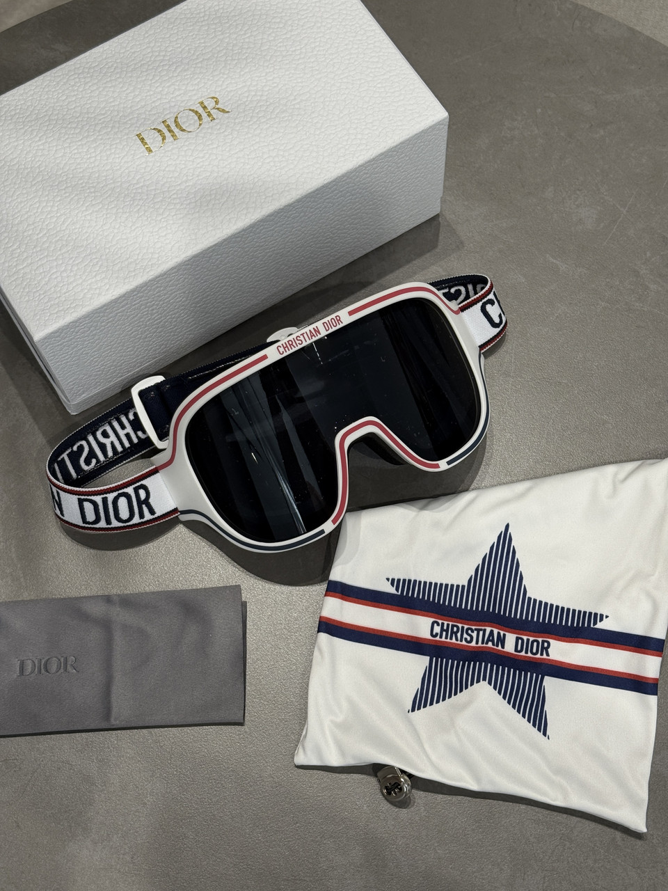 😎 Dior Alps Ski Goggles White/Black 19 х 9.5 х 3.5 см, фото 1