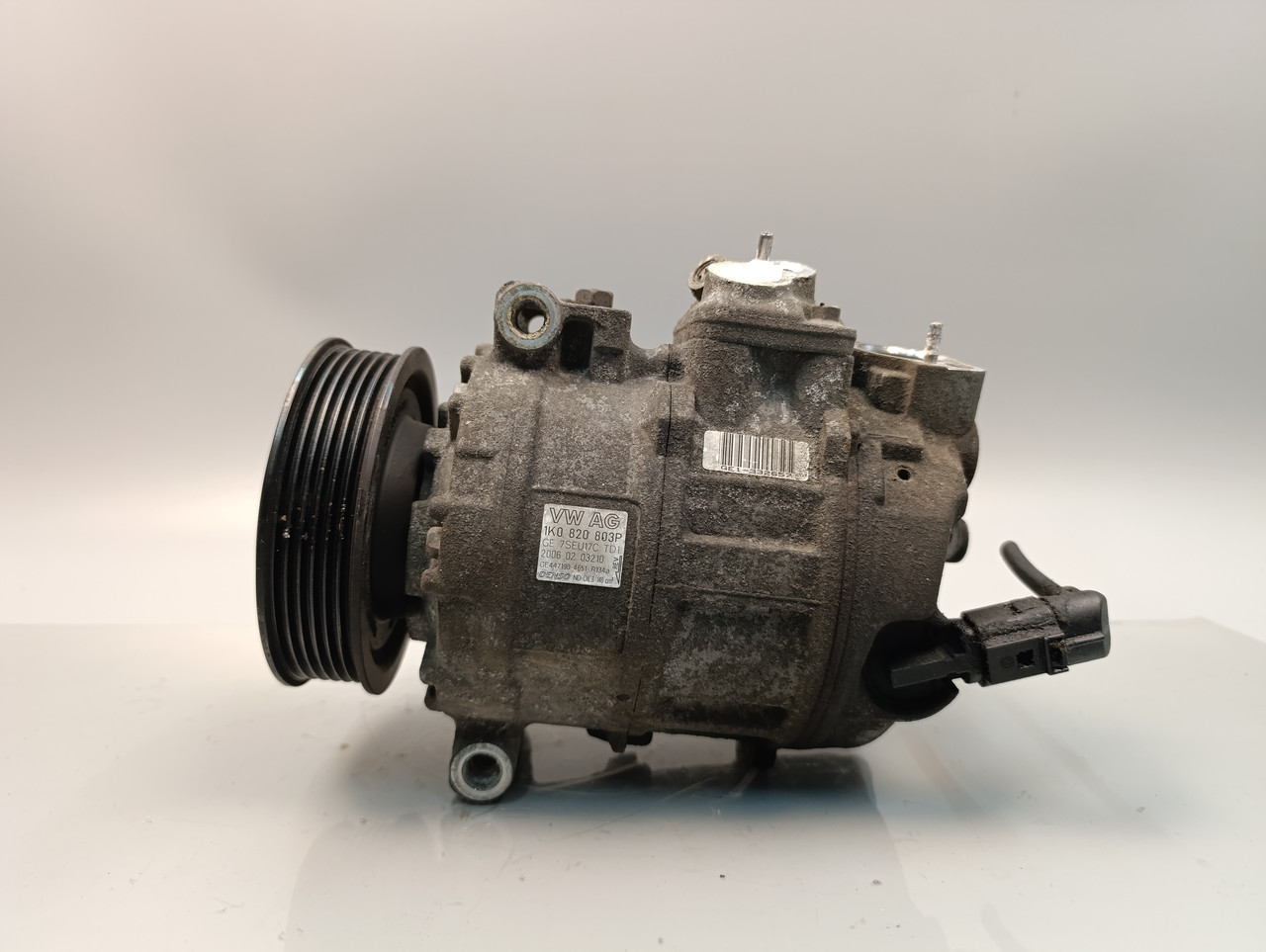 Skoda Volkswagen Seat Компресор кондиціонера 1K0820803P