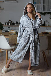 Халат жіночий теплий м'який довгий домашній (банний) з капюшоном і поясом Зебра