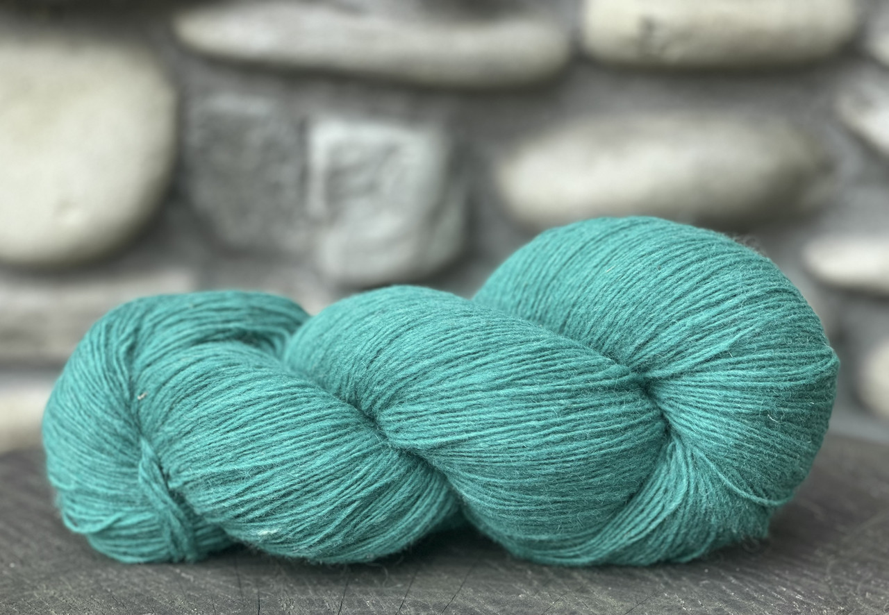 Пряжа Дундага 6/1 однотонна, 80% готланд 20% вовна, фото 1