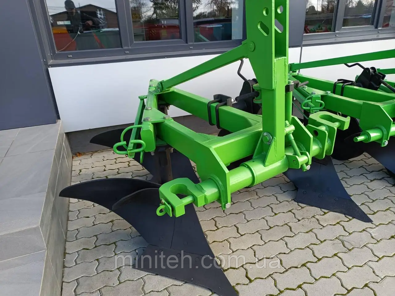 Плуг 2-35 Bomet (100/28), фото 1