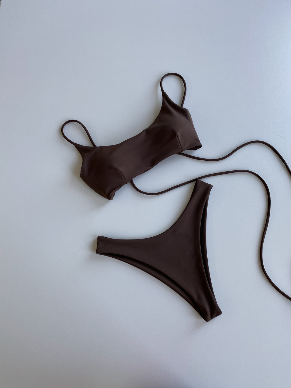 Купальник жіночий Reef шоколадний з шнурівкою на спині, фото 1