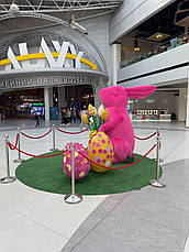 Надувна арт-декорація рожевий заєць з плюшем 3 метри для фотозон та виставок, фото 3