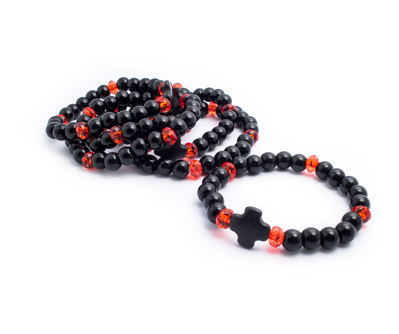 Красиві браслети на руку з хрестиком