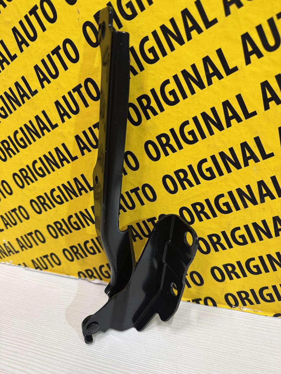 Петля капота права Mazda 3 19-, BCJH52410, фото 1