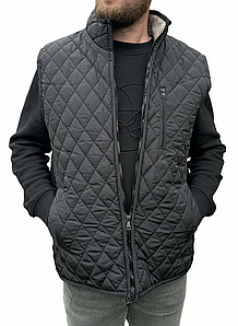 Жилетка з овчини чорна унісекс стьобана - тепла, водонепроникна, з коміром-стійкою (розміри 46-60)