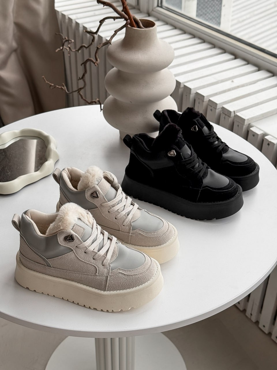 Жіночі зимові кросівки, жіночі зимові кеди на високій підошві, зимові жіночі черевики на високій підошві, фото 1