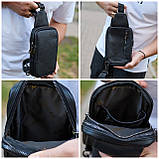 Чоловіча сумка-слінг через плече 13х20х5, бананка нагрудна з візерунком для телефону, чорна, фото 7