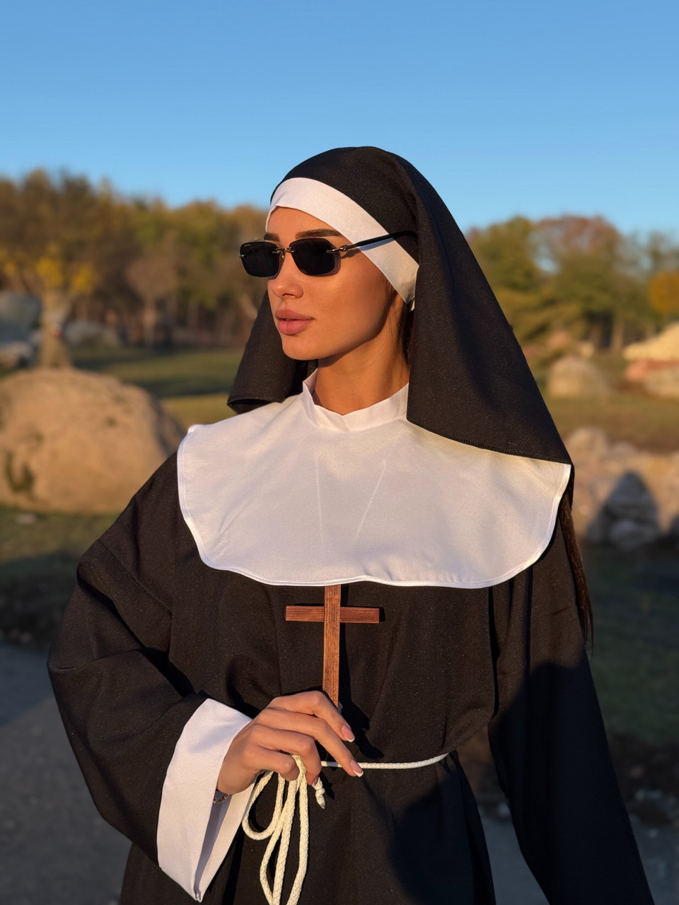 Аксесуари для костюма черниці з хрестом, коміром та поясом – образ для Хеллоуїна та фотосесій, фото 1