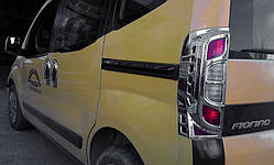 Накладка на стопи з вигином (2 шт, пласт) для Peugeot Bipper 2008-2017 рр