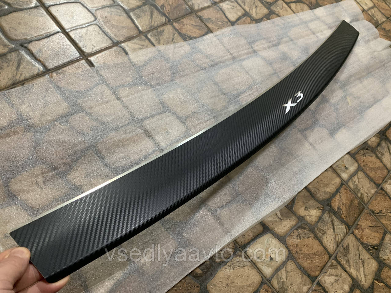 Накладка на бампер с загибом для BMW X3 II (F25) (2010-2017)(Carbon), фото 1