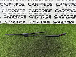 Поводок дворника AUDI Q5 8R 3.2 CALB 2010 лев. (б/у)